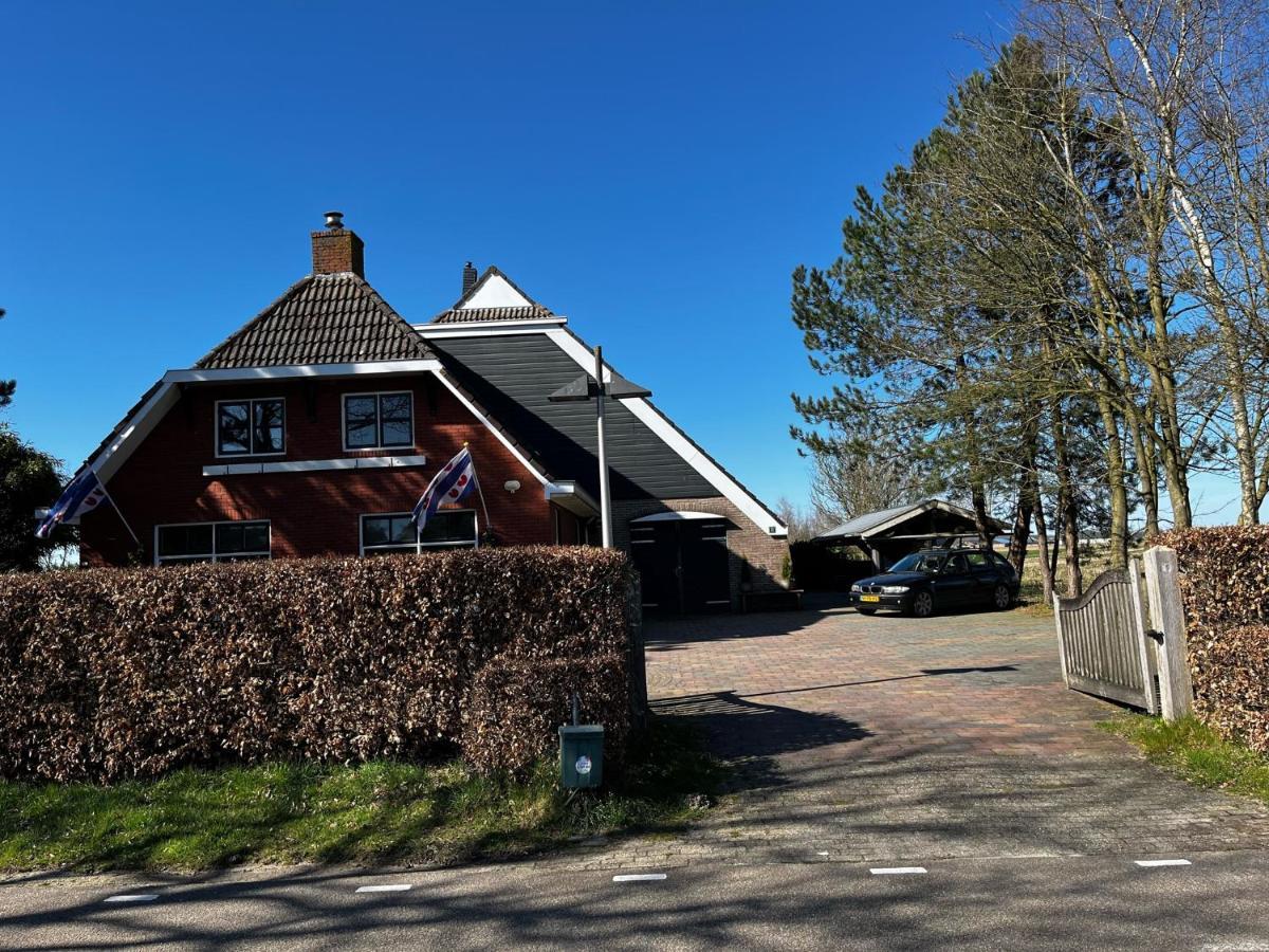 Veendijkhoeve Oosterwolde  Exteriör bild